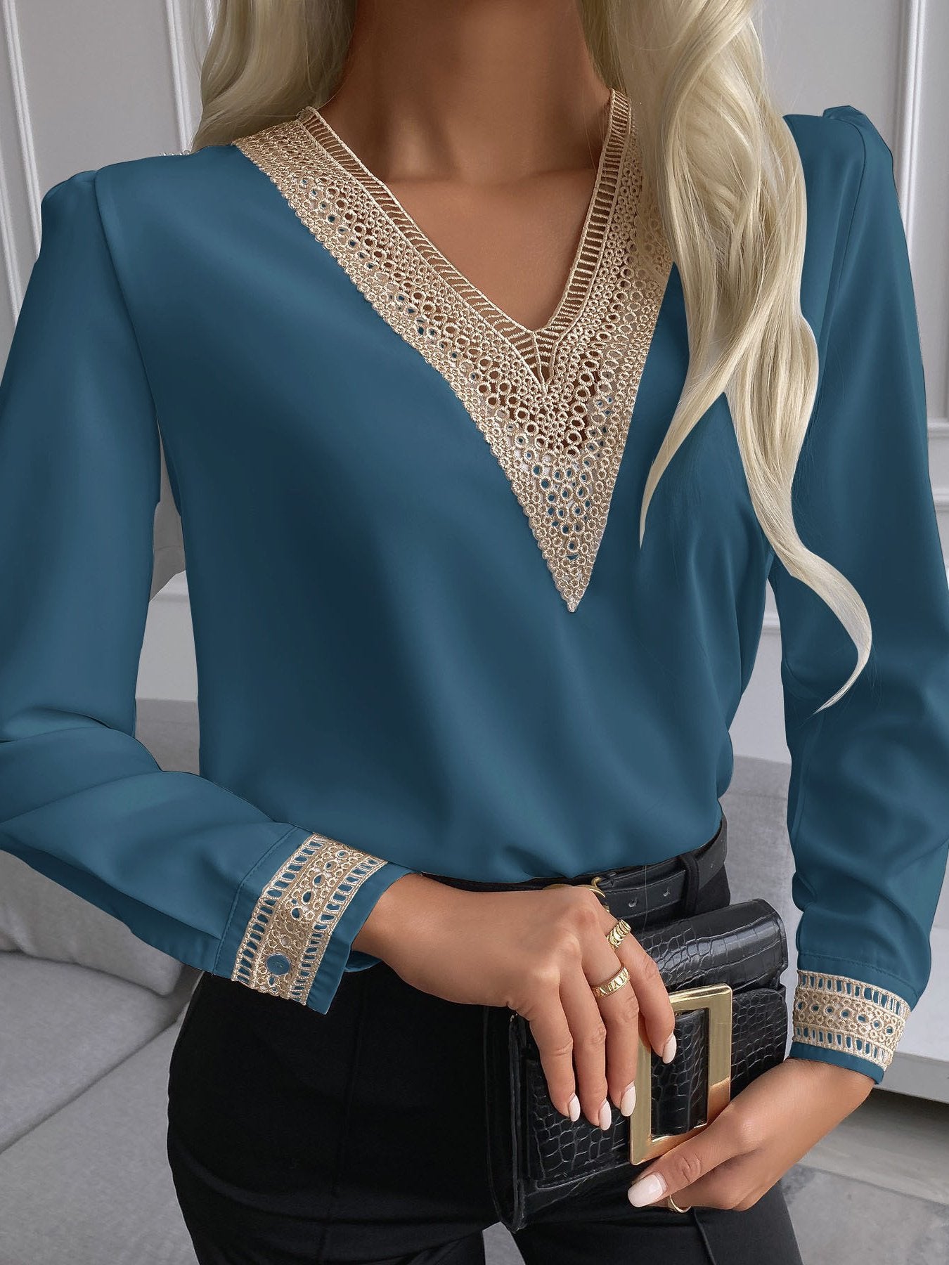 Women's Long Sleeve Lace Stitching Top