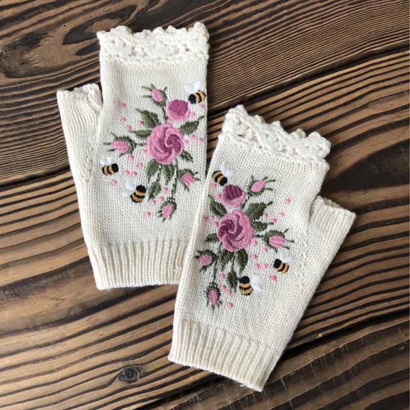 Winter Warm Knitted Printed Gloves