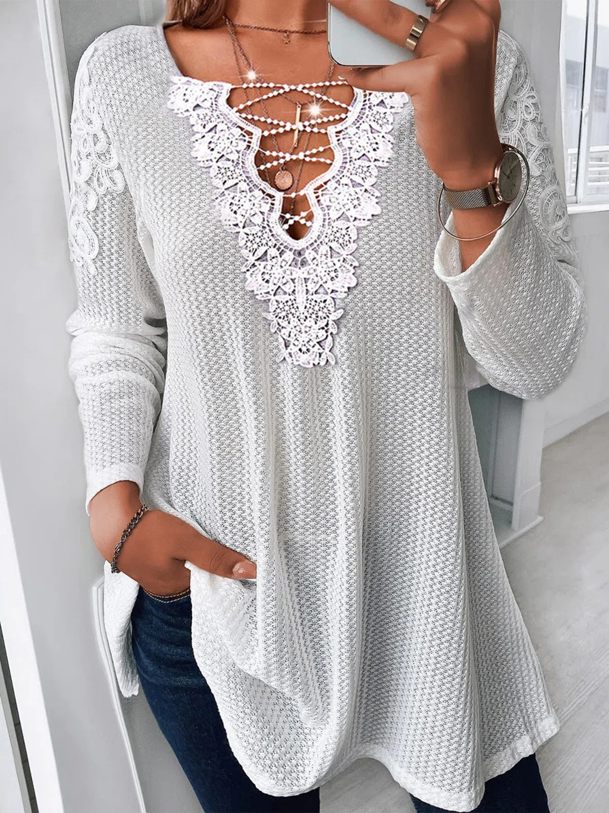 Women's Long Sleeve V-neck Lace Stitching Tops